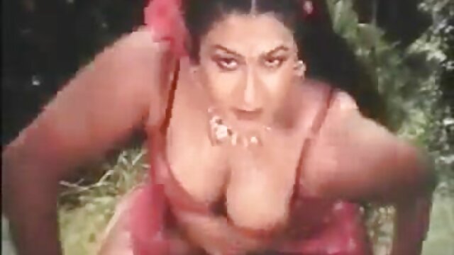 ຄຸນນະພາບສູງ :  Lucky porn actor fucks ສອງຜິວເນື້ອສີຂາວຮັກ ຂໍຮູບເງົາ 